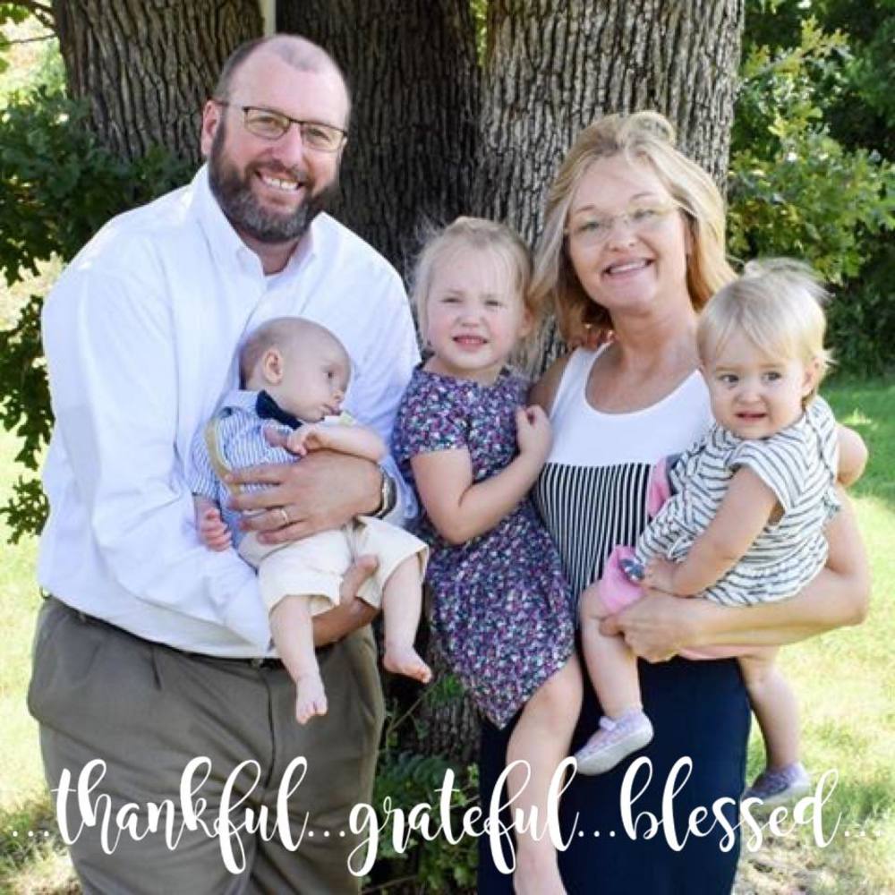 Meet your Posher, Laura